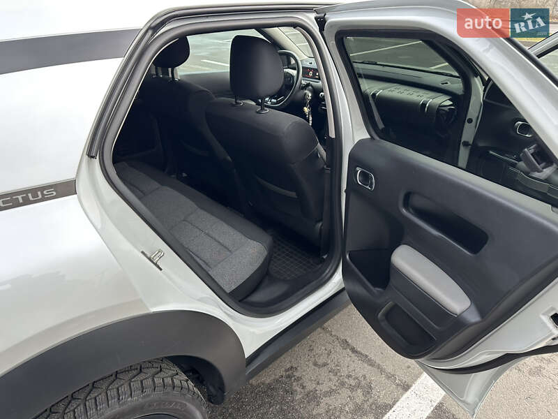 Внедорожник / Кроссовер Citroen C4 Cactus 2018 в Киеве