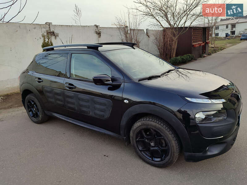 Внедорожник / Кроссовер Citroen C4 Cactus 2015 в Одессе