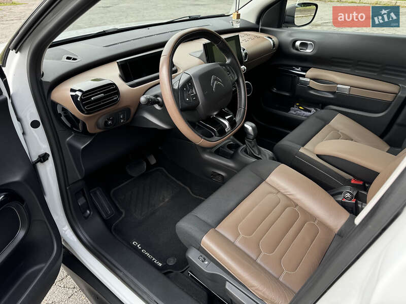 Внедорожник / Кроссовер Citroen C4 Cactus 2018 в Рава-Русской