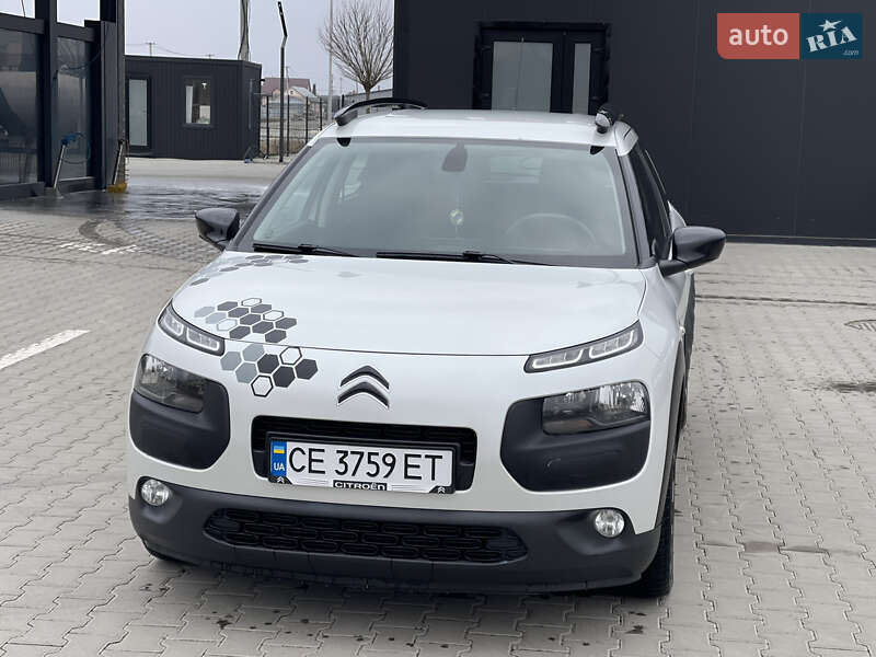 Внедорожник / Кроссовер Citroen C4 Cactus 2015 в Черновцах