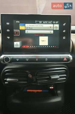 Внедорожник / Кроссовер Citroen C4 Cactus 2014 в 