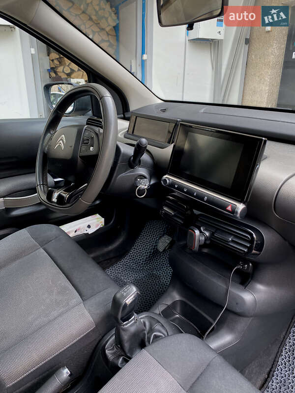 Внедорожник / Кроссовер Citroen C4 Cactus 2014 в Тернополе фото 16 Внедорожник / Кроссовер Citroen C4 Cactus 2014 в Тернополе