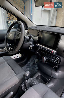 Внедорожник / Кроссовер Citroen C4 Cactus 2014 в 