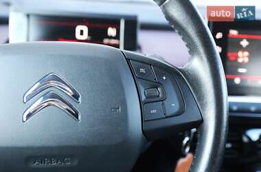 Позашляховик / Кросовер Citroen C4 Cactus 2018 в 