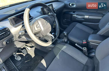 Внедорожник / Кроссовер Citroen C4 Cactus 2015 в 