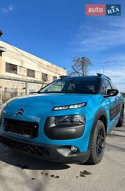 Внедорожник / Кроссовер Citroen C4 Cactus 2017 в 