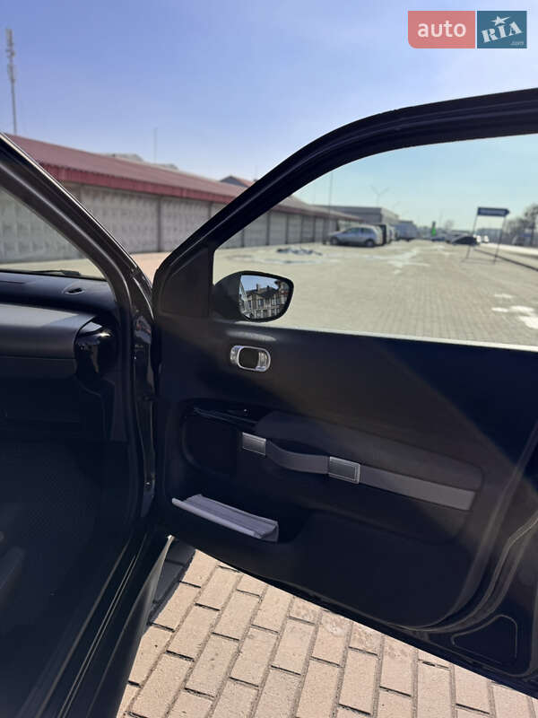 Внедорожник / Кроссовер Citroen C4 Cactus 2015 в Радехове