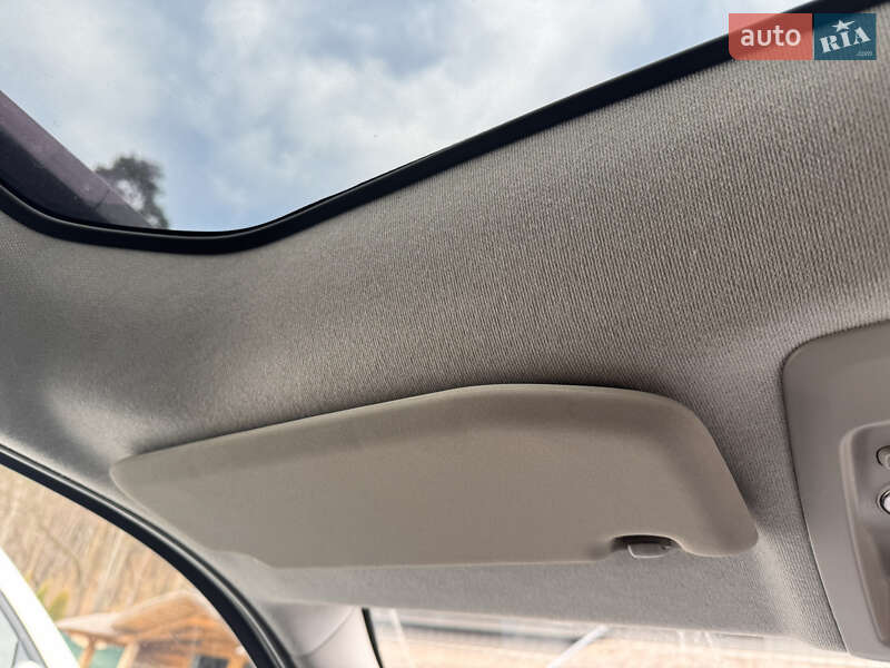 Внедорожник / Кроссовер Citroen C4 Cactus 2015 в Радехове