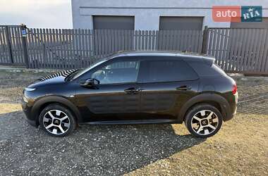 Внедорожник / Кроссовер Citroen C4 Cactus 2016 в 