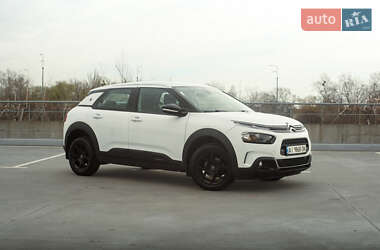 Внедорожник / Кроссовер Citroen C4 Cactus 2018 в 