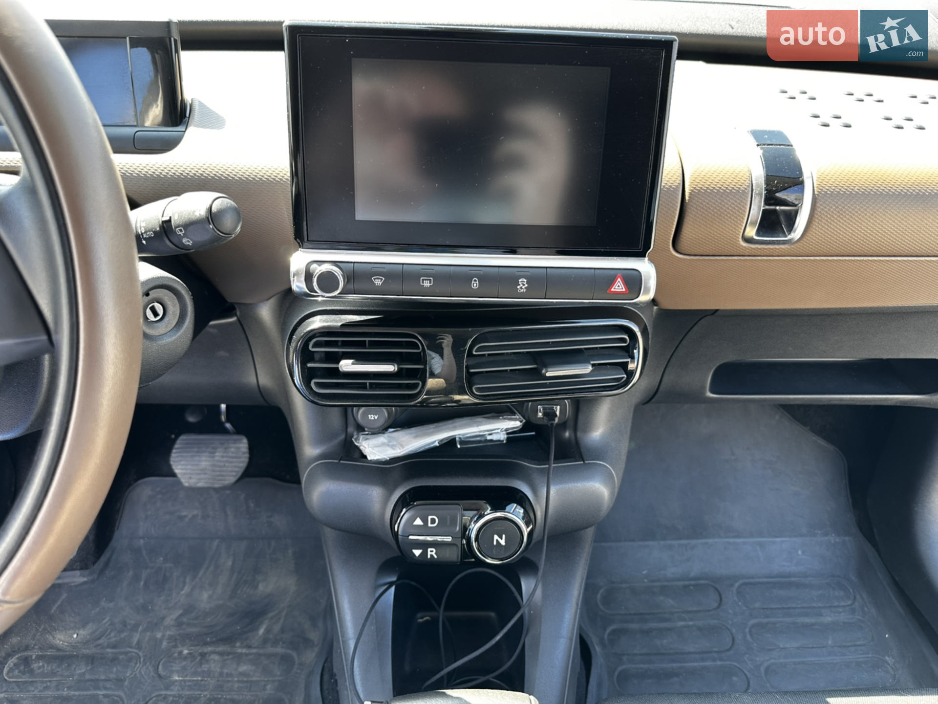 2015 Citroen C4 Cactus - мініатюра 29