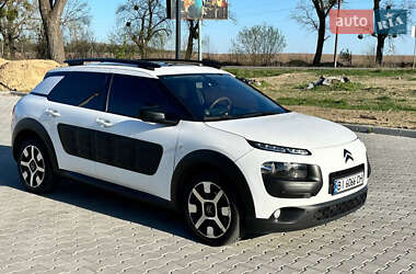 Внедорожник / Кроссовер Citroen C4 Cactus 2016 в 