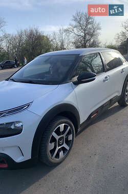 Внедорожник / Кроссовер Citroen C4 Cactus 2018 в 