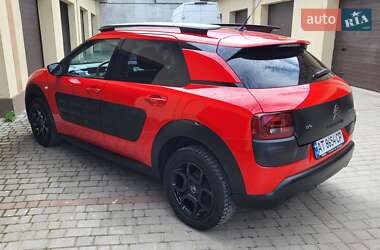Позашляховик / Кросовер Citroen C4 Cactus 2017 в 
