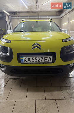 Позашляховик / Кросовер Citroen C4 Cactus 2016 в 