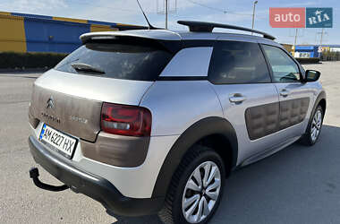 Внедорожник / Кроссовер Citroen C4 Cactus 2014 в 