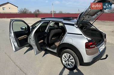 Внедорожник / Кроссовер Citroen C4 Cactus 2014 в 