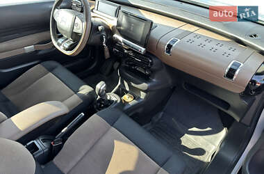Внедорожник / Кроссовер Citroen C4 Cactus 2014 в 