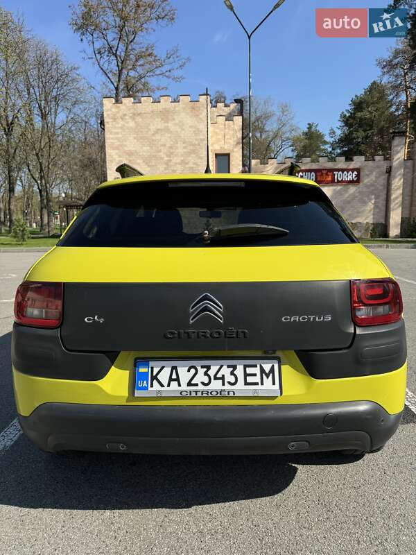 Позашляховик / Кросовер Citroen C4 Cactus 2015 в Харкові