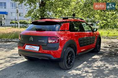 Позашляховик / Кросовер Citroen C4 Cactus 2017 в 