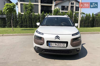 Внедорожник / Кроссовер Citroen C4 Cactus 2016 в 