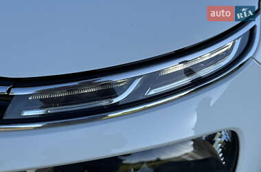 Позашляховик / Кросовер Citroen C4 Cactus 2020 в 