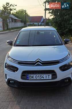 Внедорожник / Кроссовер Citroen C4 Cactus 2019 в 