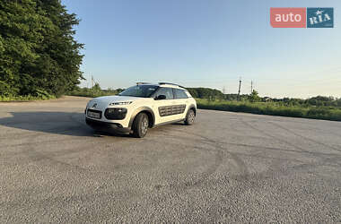 Внедорожник / Кроссовер Citroen C4 Cactus 2016 в 