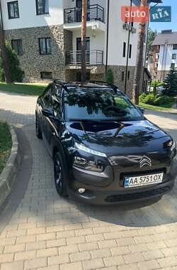 Внедорожник / Кроссовер Citroen C4 Cactus 2015 в Киеве