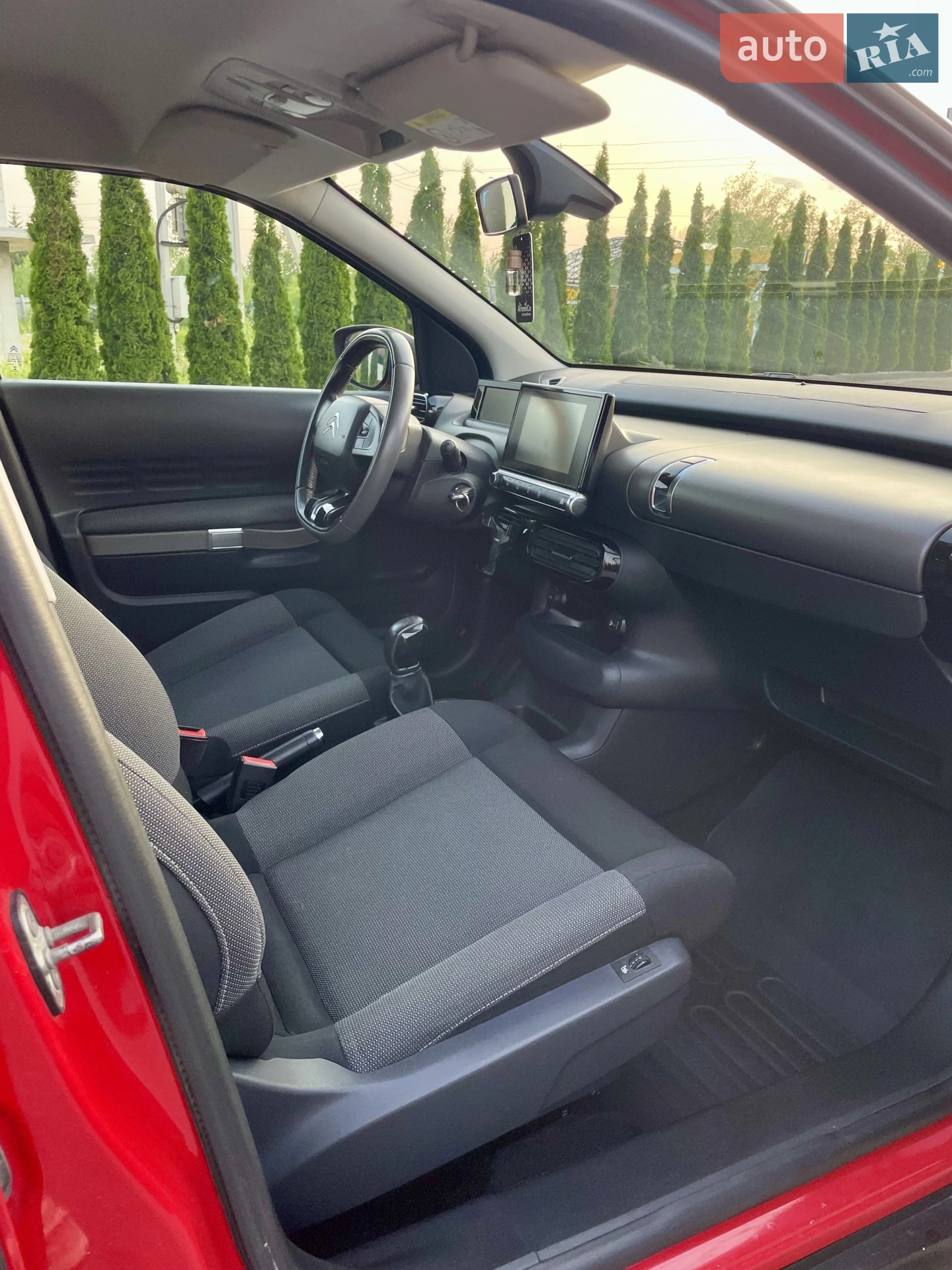 2015 Citroen C4 Cactus - мініатюра 16