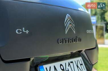 Внедорожник / Кроссовер Citroen C4 Cactus 2014 в 