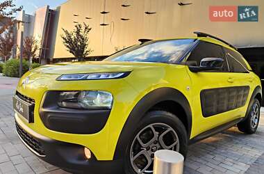 Внедорожник / Кроссовер Citroen C4 Cactus 2015 в Киеве