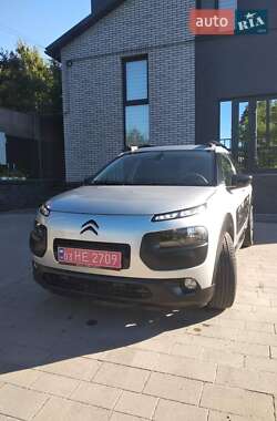 Внедорожник / Кроссовер Citroen C4 Cactus 2015 в Ровно