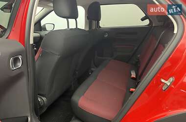 Внедорожник / Кроссовер Citroen C4 Cactus 2017 в 