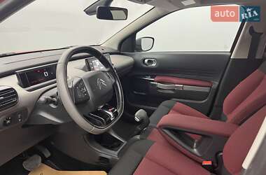 Внедорожник / Кроссовер Citroen C4 Cactus 2017 в 