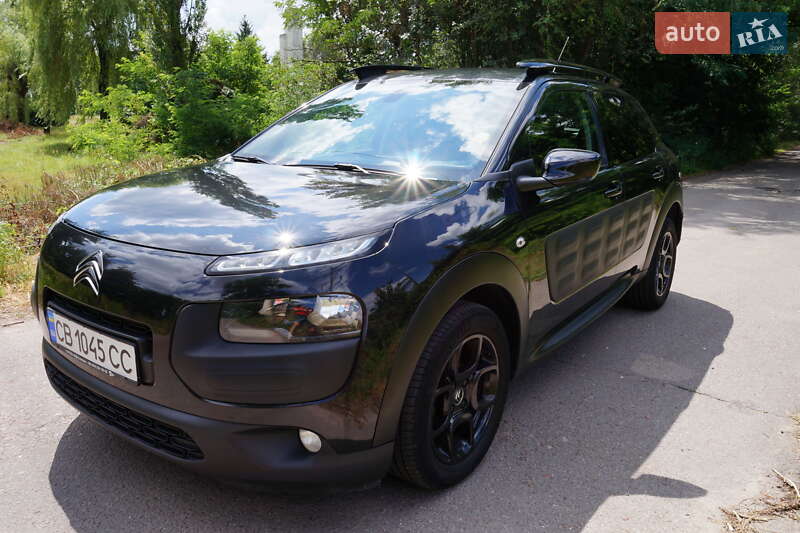 Внедорожник / Кроссовер Citroen C4 Cactus 2015 в Чернигове