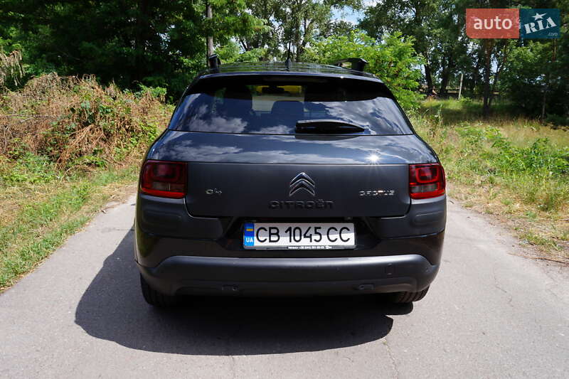 Внедорожник / Кроссовер Citroen C4 Cactus 2015 в Чернигове