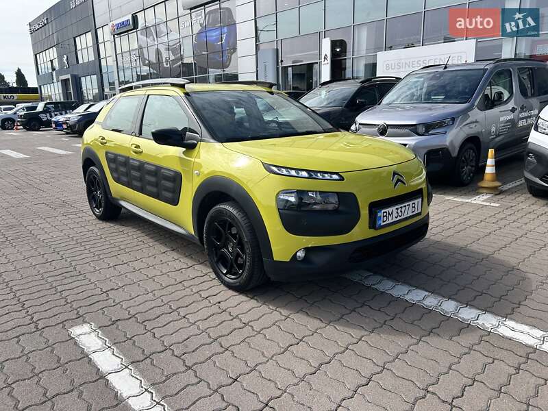 Внедорожник / Кроссовер Citroen C4 Cactus 2018 в 