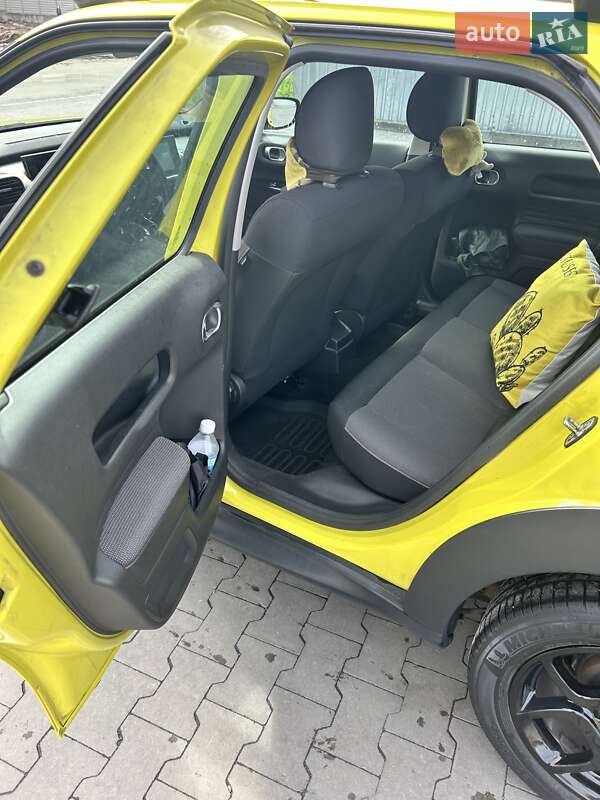Позашляховик / Кросовер Citroen C4 Cactus 2018 в Києві