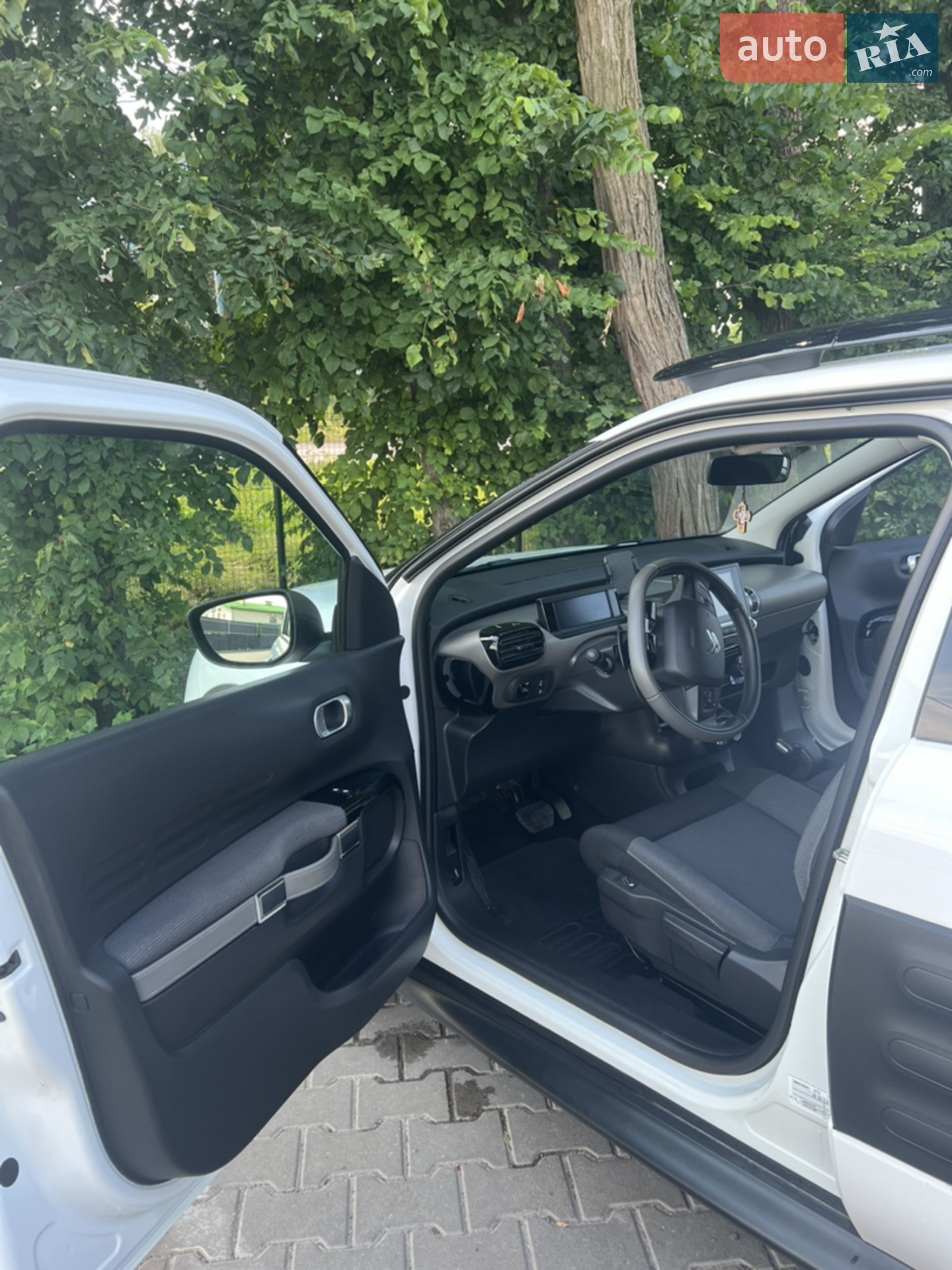 2017 Citroen C4 Cactus - мініатюра 8