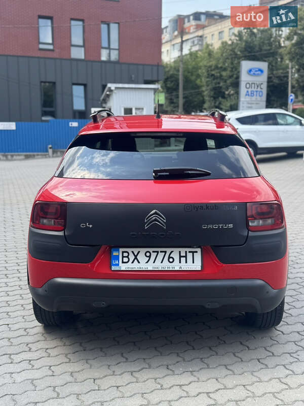 Внедорожник / Кроссовер Citroen C4 Cactus 2015 в Хмельницком