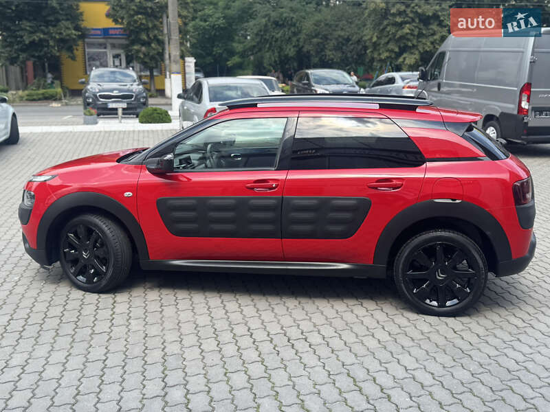 Внедорожник / Кроссовер Citroen C4 Cactus 2015 в Хмельницком