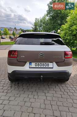 Внедорожник / Кроссовер Citroen C4 Cactus 2014 в 