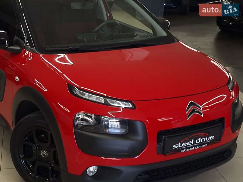 Внедорожник / Кроссовер Citroen C4 Cactus 2018 в Николаеве