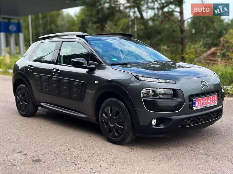 Внедорожник / Кроссовер Citroen C4 Cactus 2016 в 