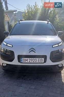 Внедорожник / Кроссовер Citroen C4 Cactus 2017 в 