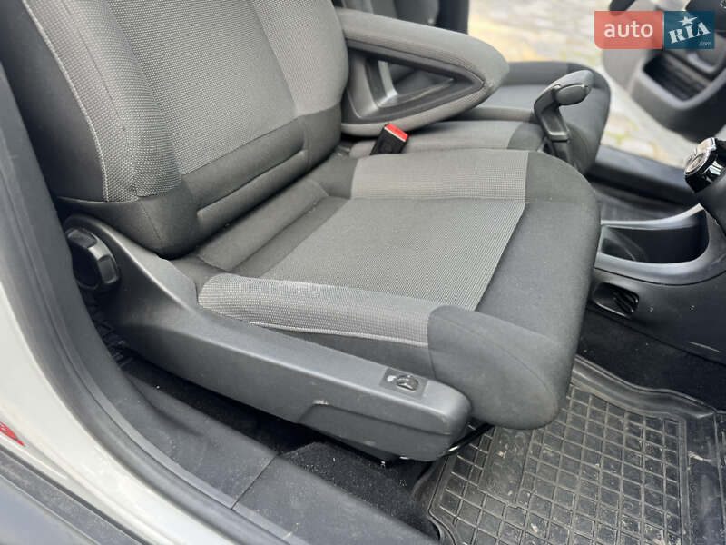 Внедорожник / Кроссовер Citroen C4 Cactus 2016 в Киеве