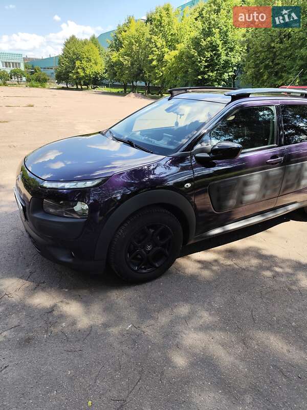 Позашляховик / Кросовер Citroen C4 Cactus 2015 в Житомирі