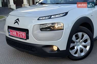 Внедорожник / Кроссовер Citroen C4 Cactus 2016 в 