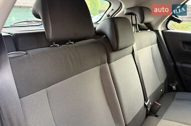 Внедорожник / Кроссовер Citroen C4 Cactus 2016 в 